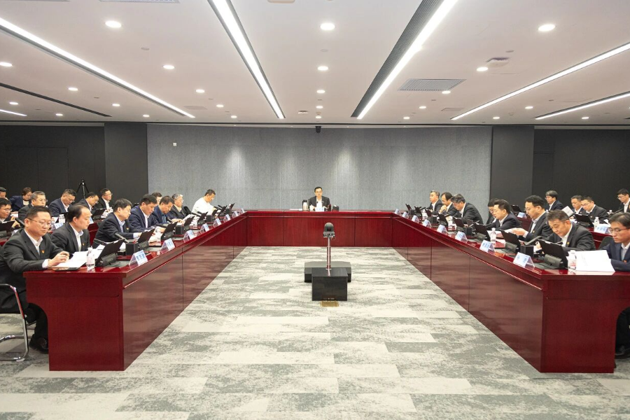 山东重工集团召开2025年度权属公司党组织、直属党组织书记全面从严治党述责述廉和抓基层党建工作述职评议会议